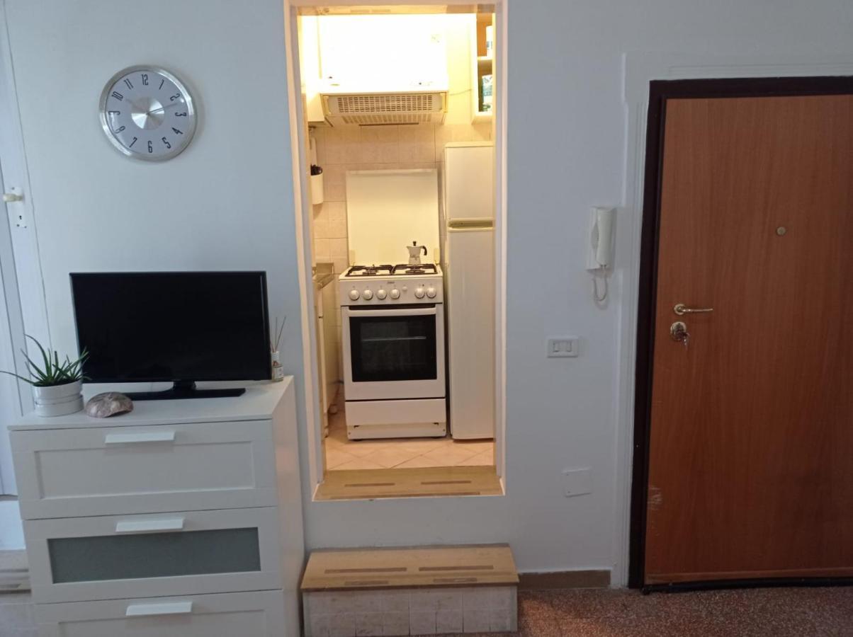 Bari Guest House ภายนอก รูปภาพ