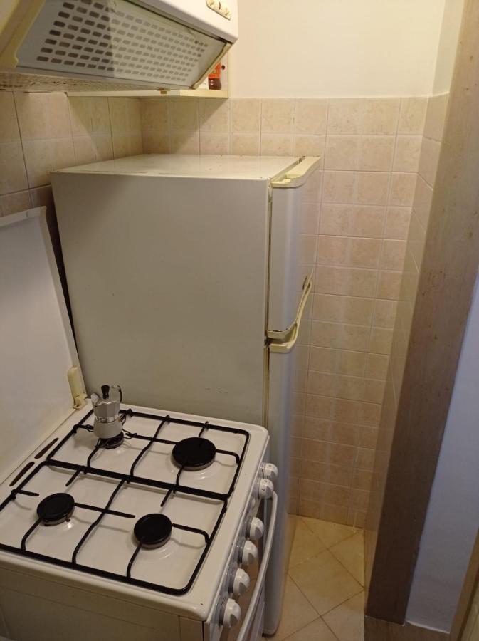 Bari Guest House ภายนอก รูปภาพ