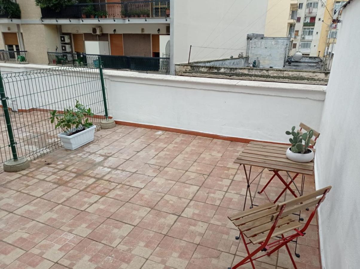 Bari Guest House ภายนอก รูปภาพ