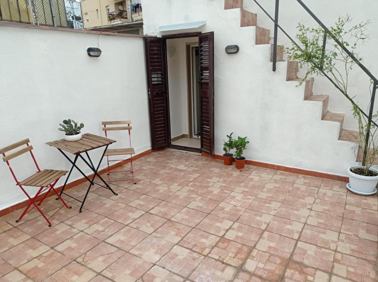 Bari Guest House ภายนอก รูปภาพ